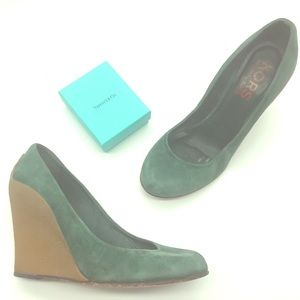 Michael Kors suede size 7M made in Brazil wedge